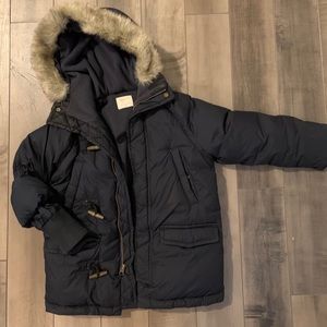 J Crew kids navy parka size 6-7 down/feather